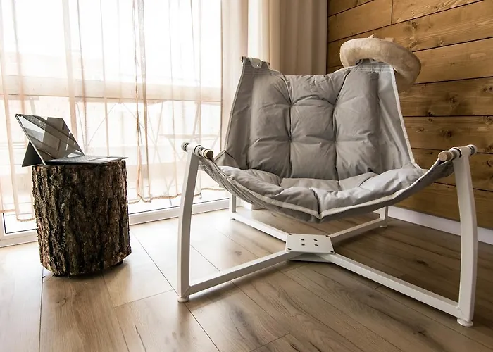 The Mint - Saint سفيتي فلاس